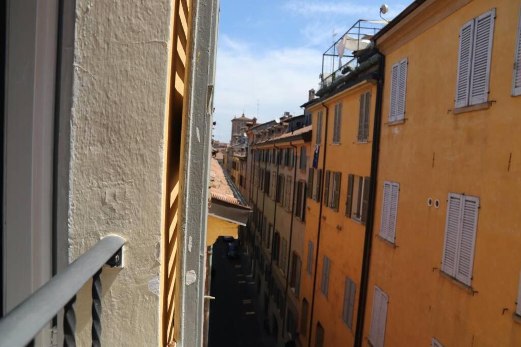 Apartamento La Casa In Via Della Torre Módena Exterior foto